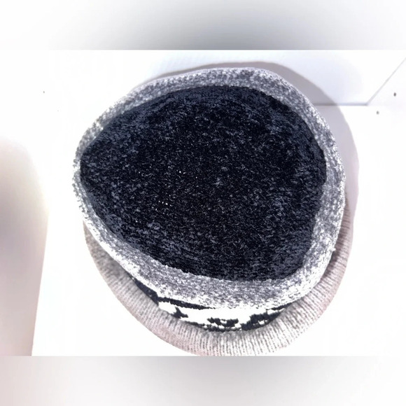 Ouisha,S, 100% viscose Chenille scenery moonlight winter‘s horse, beaded tassel. - Picture 8 of 9